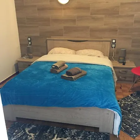 G M 5 Kentro In The Heart Of The Apartmán *